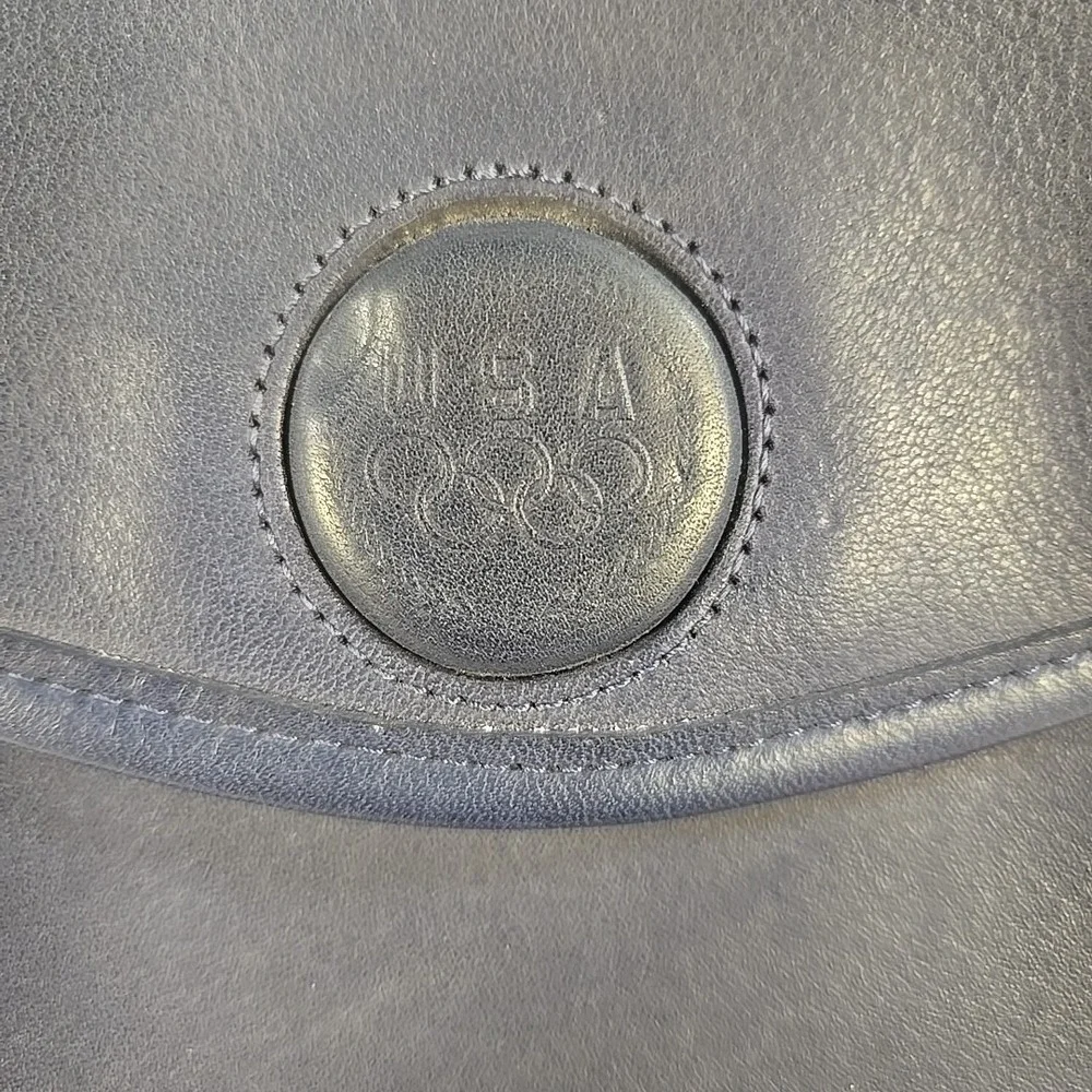 Vintage Coach USA Olympics 100th Anniversary Navy Blue Leather Crossbody Pouch - Picture 2 of 11
